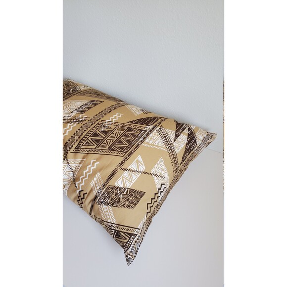 Brown Tapa Pillowcase | Handmade | 100% Cotton - Picture 3 of 3
